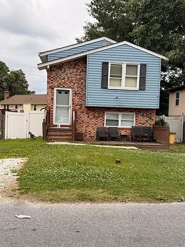 550 Elizabeth Ln Photo 1