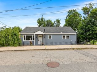 138 Dartmouth St, Everett, MA 02149