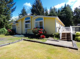 12727 SE 127th Ct, South Beach, OR 97366