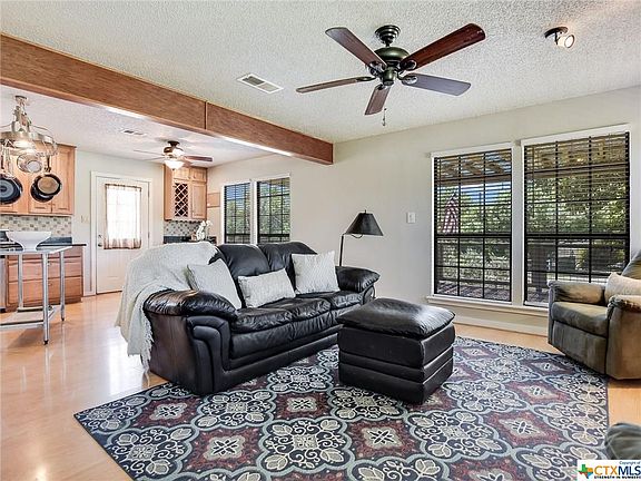 3rd image of 2522 Edgegrove
