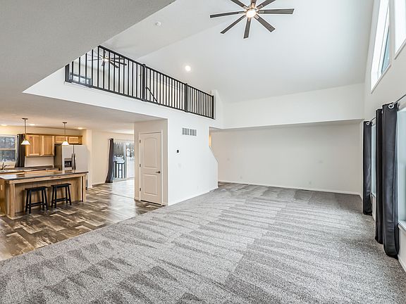3rd image of 1070 Ashlyn Ct