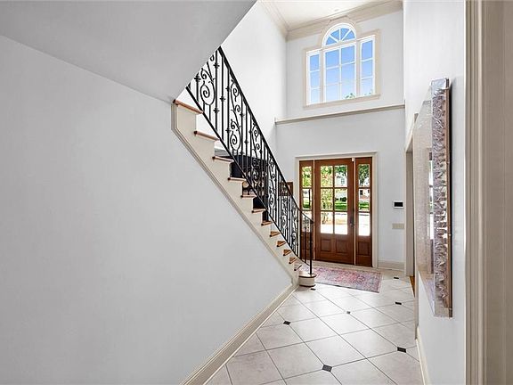 3rd image of 3963 Wimbledon Park