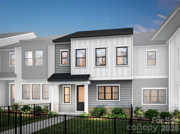 425 Nash St, Fort Mill, SC 29715