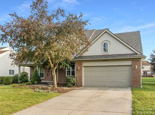 4366 Ridgewood Dr, Ypsilanti, MI 48197