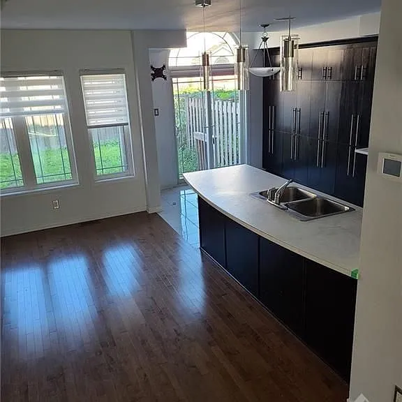 829 Percifor Way — Photo 7