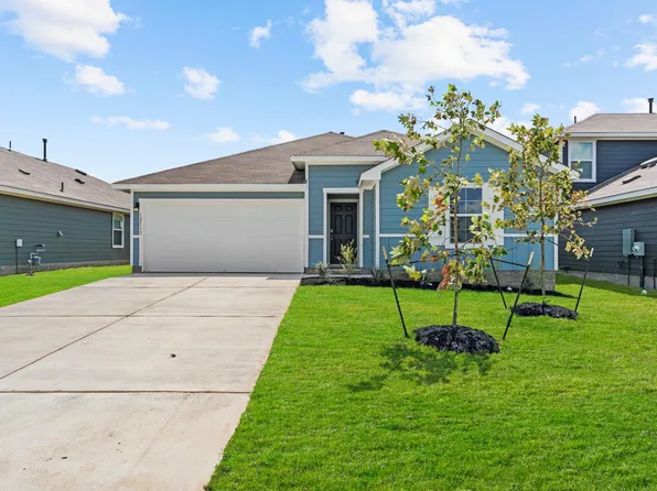 12117 Horseshoe Field Bnd, Mustang Ridge, TX 78610
