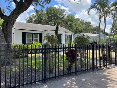 2412 NW 87th St, Miami, FL, 33147