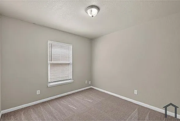 6531 Luckey Sq — Photo 6
