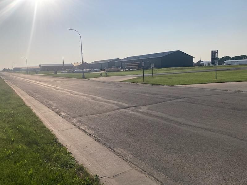 2nd image of 1219 Jetvig Blvd