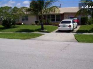 545 Teak Dr, Lake Park, FL 33403