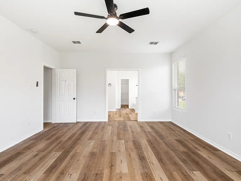 1738 Rock Ridge Dr — Photo 16