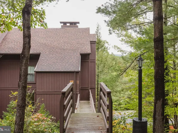 274 The Hill Rd #12-B, Basye, VA 22810