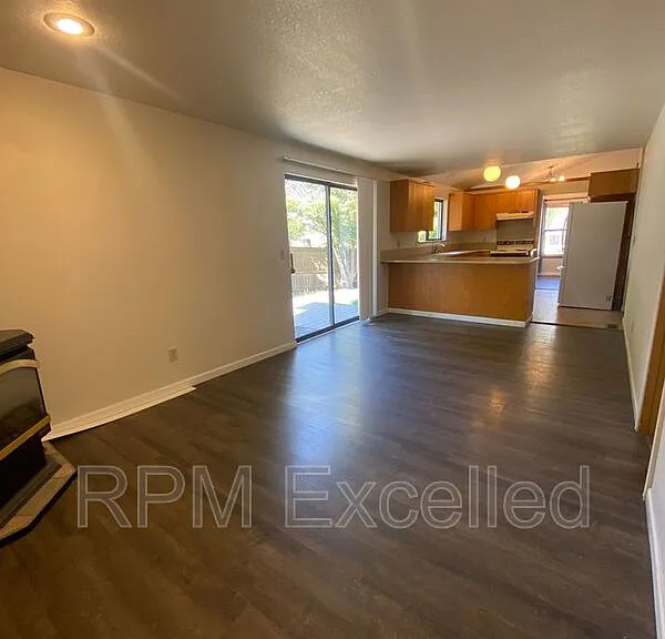 6135 36th St SE — Photo 16