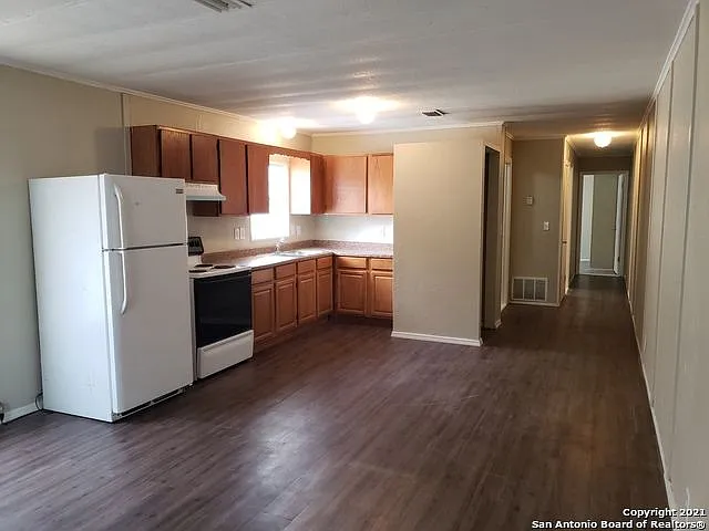1412 Avant Ave #1 — Photo 1