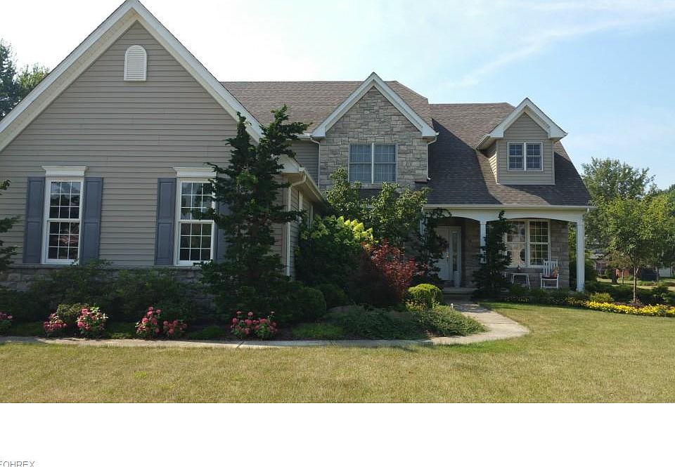 1st image of 3139 Laura Ln
