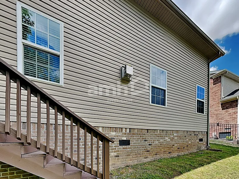 6457 Sunnywood Dr — Photo 21