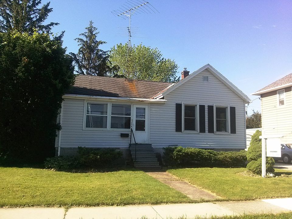 1st image of 244 E Arndt St