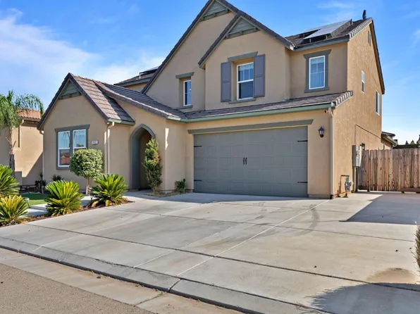 7412 E Lansing Way, Fresno, CA 93737