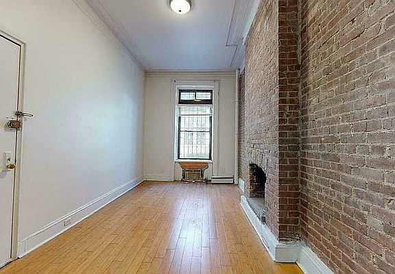 2nd image of 412 E 88th St #1