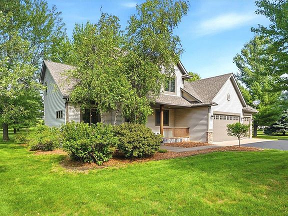 4th image of 964 Fraser Ln