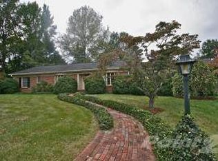 1 Courtland Ctr, Lexington, VA 24450