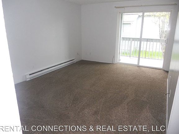 2nd image of 906 W Heron St APT B