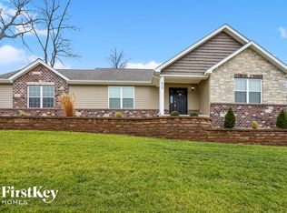 415 Bittersweet Dr, O'Fallon, MO 63366