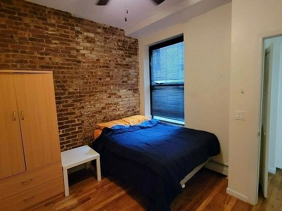 3rd image of 971 Columbus Ave APT 1B
