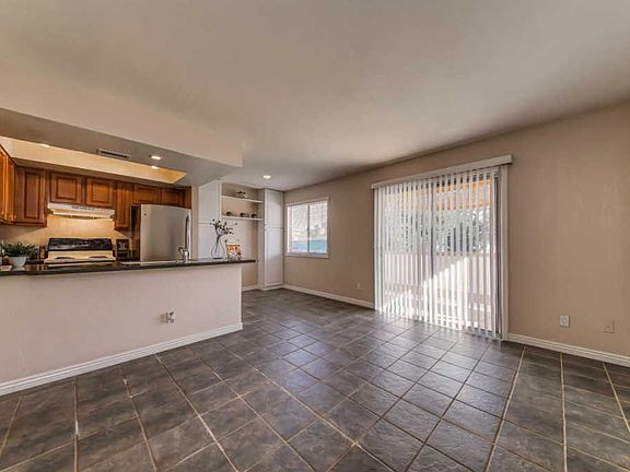 3rd image of 616 S Hardy Dr Unit 202