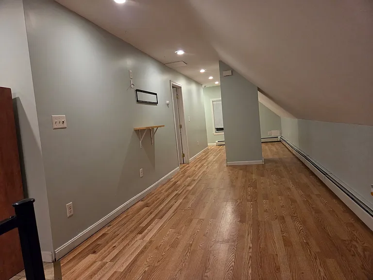 152 Washington St #3 — Photo 5