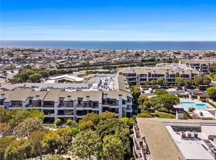 230 Lille Ln APT 216, Newport Beach, CA 92663