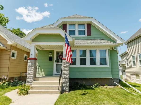 3687 South Ahmedi AVENUE, Saint Francis, WI 53235