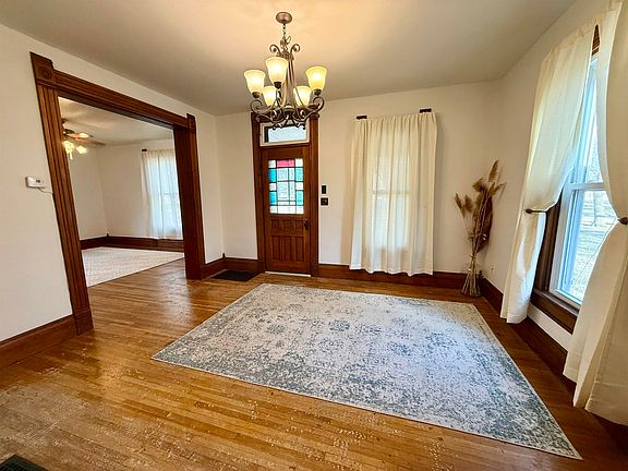 4th image of 511 N Adams Ave