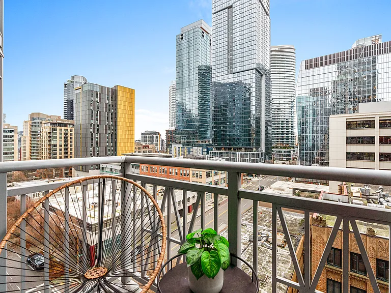 819 Virginia St #1003 — Photo 15