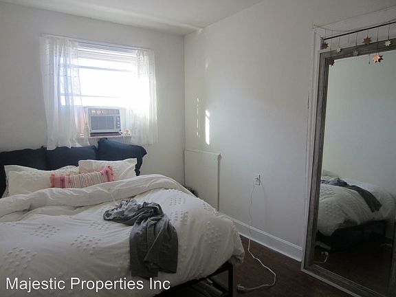 4th image of 2805 Stratford Ave APT 12