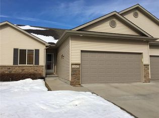 1443 NE Falstaff Ln, Ankeny, IA 50021