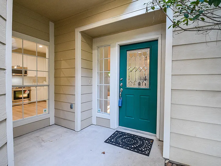 134 N Magnolia Pond Pl — Photo 3