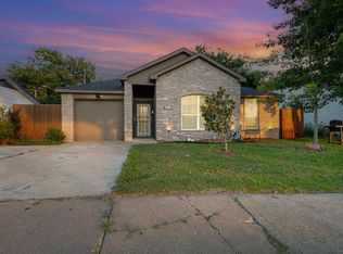 3760 Soft Wind Dr, Dallas, TX 75241