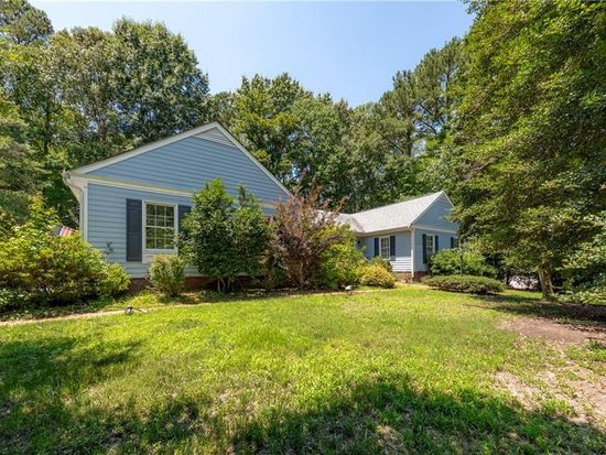 100 Royal Ct N, Williamsburg, VA 23185