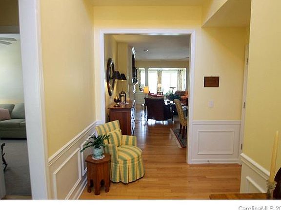 2nd image of 15123 Legend Oaks Ct