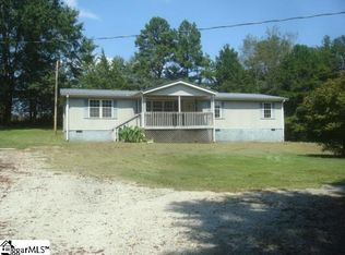 559 Friendship Rd, Seneca, SC 29678
