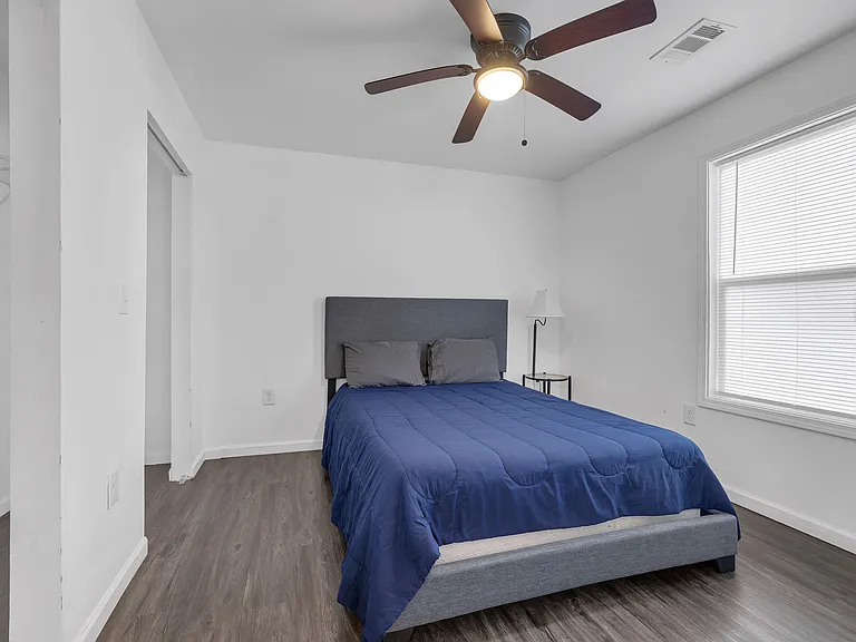 2533 Godfrey Dr NW — Photo 16