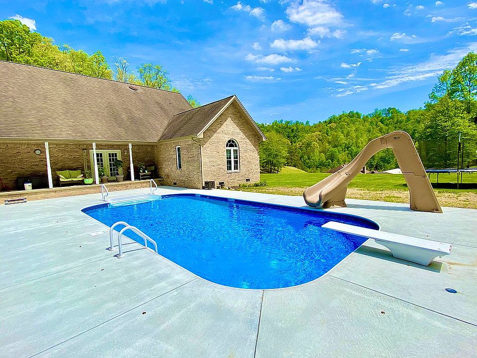 Pool area