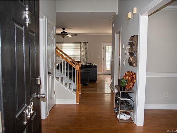 2nd image of 1001 Guilford Ct
