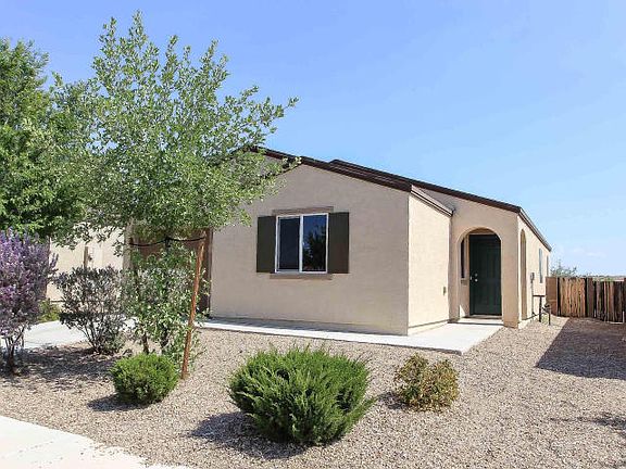 3rd image of 5134 E Desert Straw Ln