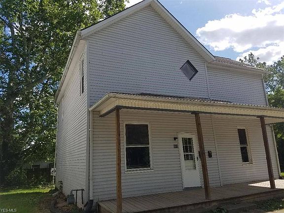 2nd image of 502 Foster Ave