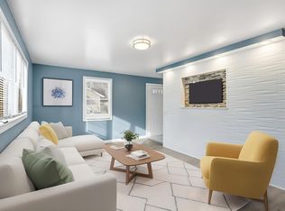 19 Emily St, Springfield, MA 01109