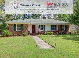 114 E 65th St, Savannah, GA 31405