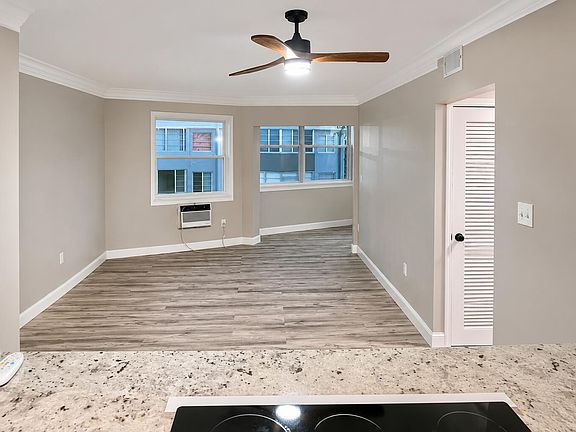 4th image of 1723 NE Miami Gardens Dr APT 237