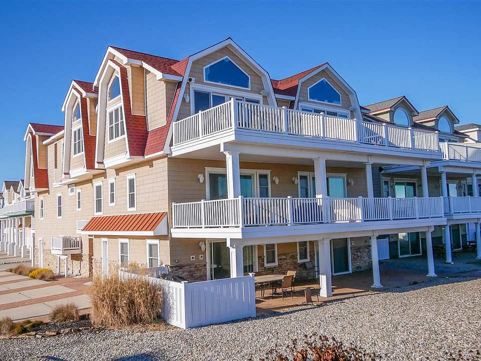 1st image of 3212 Boardwalk S #Sea
